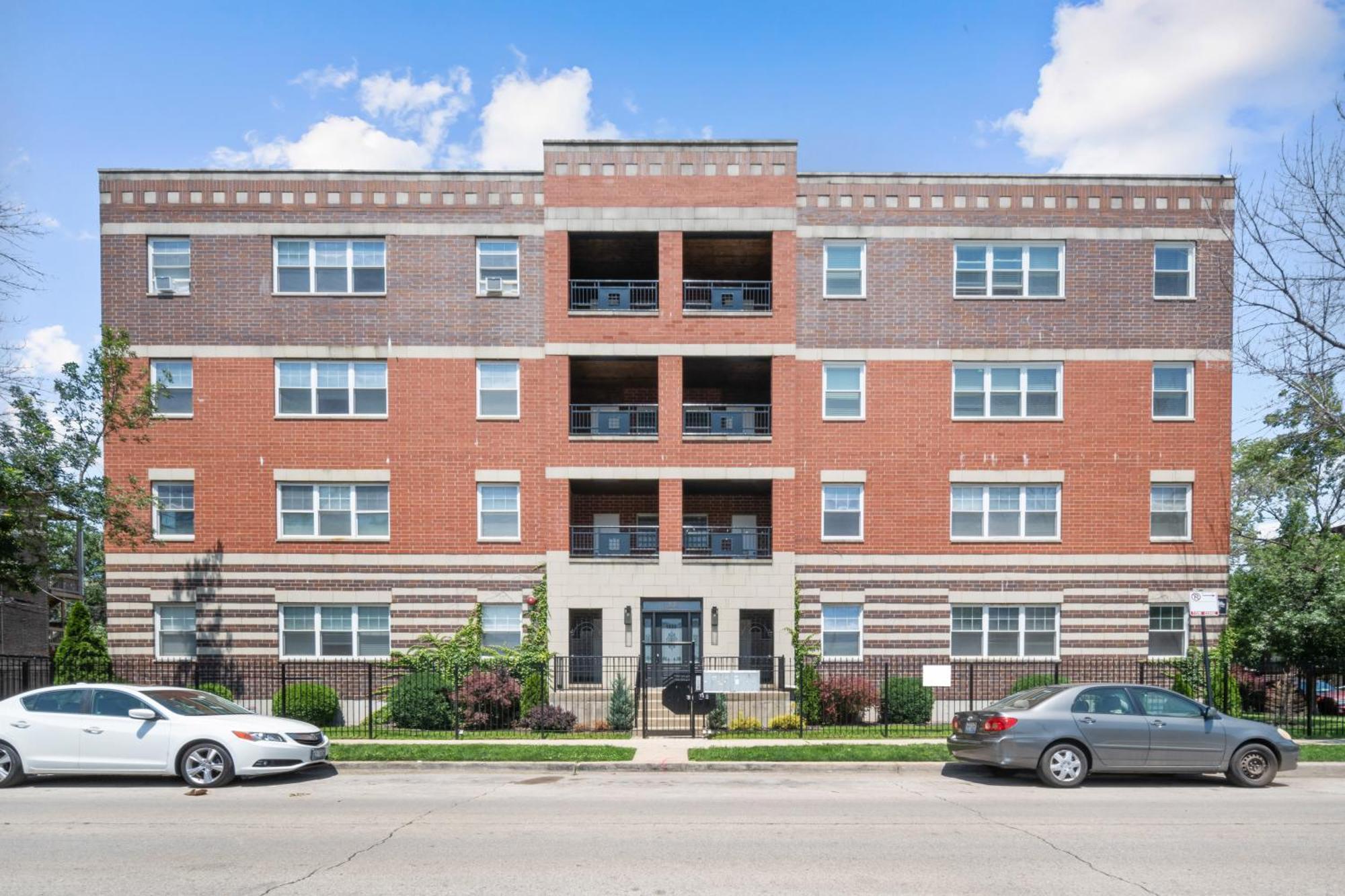 Kenwood Apartments, Downtown Hyde Park Чикаго Экстерьер фото